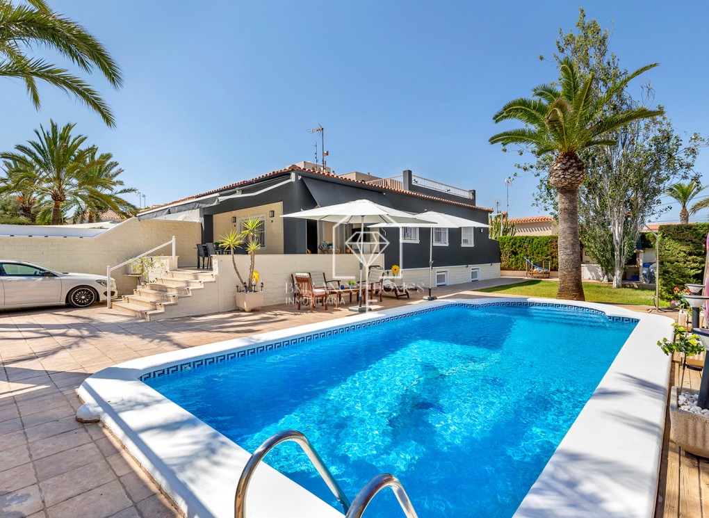 Sprzedaż - Willa - Torrevieja - Rocio del Mar