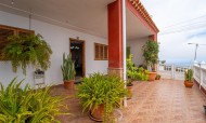 Villa / Detached house - Sale - SANTA CRUZ - BH0438