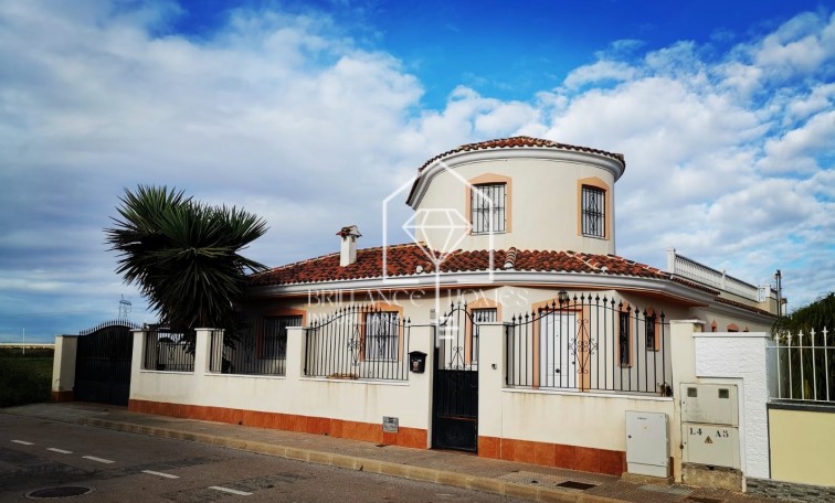 Villa - Resale - Los Alcázares  - Town