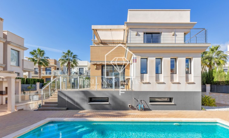 Villa - Resale - Orihuela Costa - Orihuela Costa