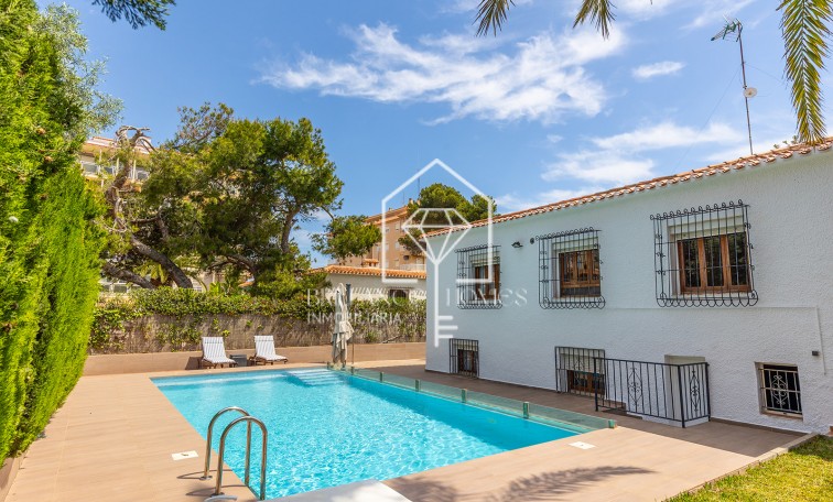 Villa - Resale - Torrevieja - Rocio del Mar