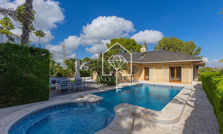 Villa - Revente - Orihuela Costa - Las Filipinas