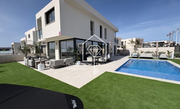 Villa - Sale - Gran Alacant - Gran Alacant