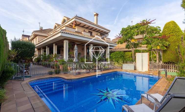 Villa - Segunda mano - Torrevieja - La Veleta