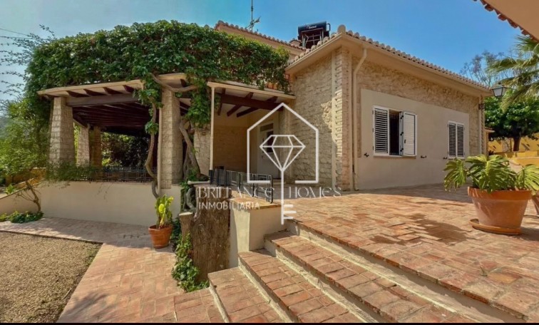 Villa - Sprzedaż - Alicante - Vistahermosa