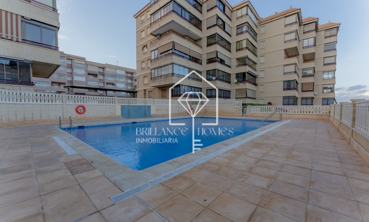 Wohnung - Resale - Los Arenales del Sol - Arenales