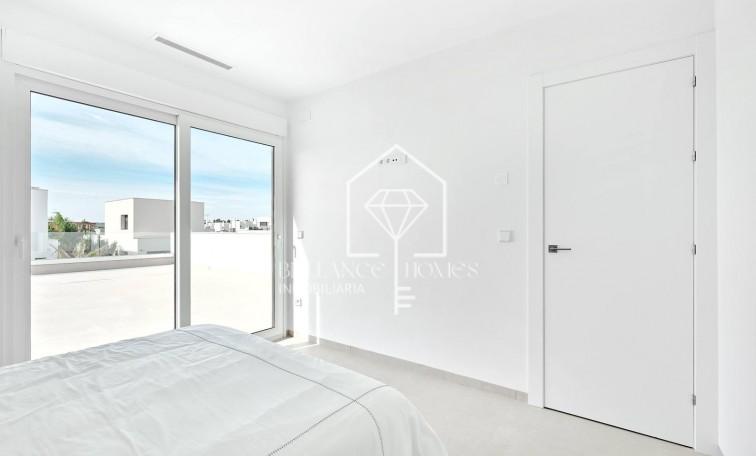 Obra nueva - Detached chalet - Los Montesinos - 03187