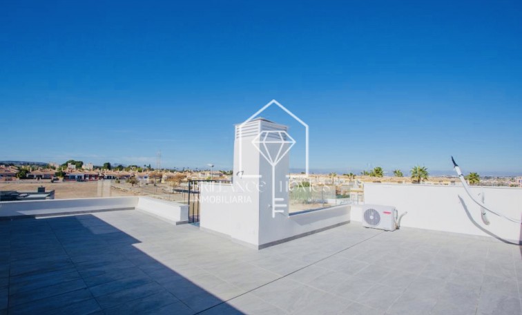 Obra nueva - Detached chalet - Los Montesinos - 03187