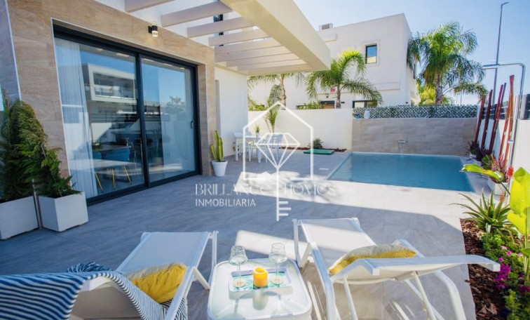 Obra nueva - Detached chalet - Los Montesinos - 03187