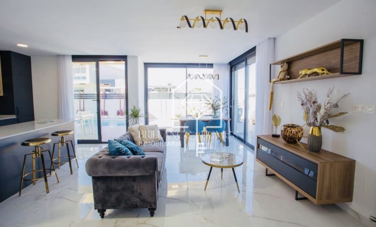 Obra nueva - Detached chalet - Los Montesinos - 03187