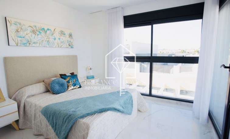 Obra nueva - Detached chalet - Los Montesinos - 03187