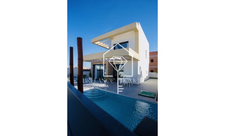 Obra nueva - Detached chalet - Los Montesinos - 03187