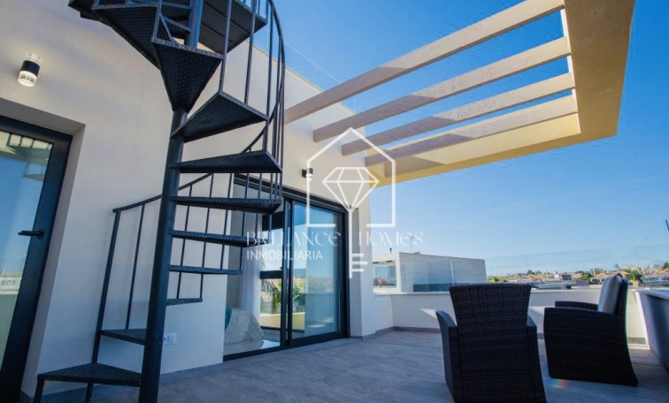 Obra nueva - Detached chalet - Los Montesinos - 03187