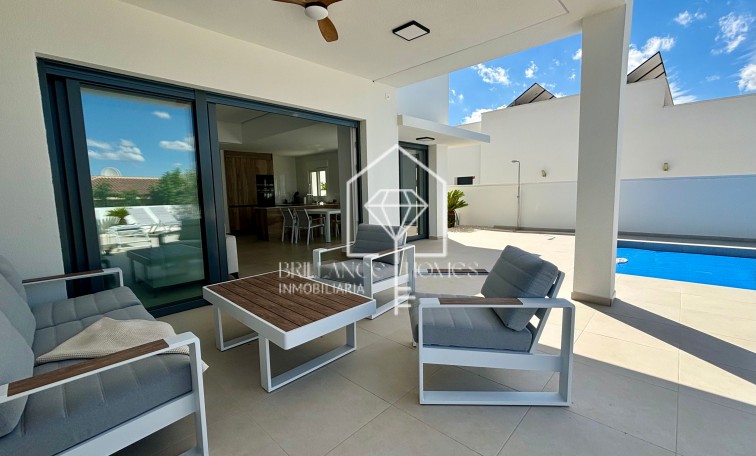 Obra nueva - Villas - Benijofar - 03178