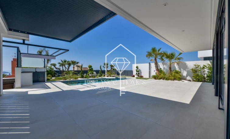 New Build - Detached chalet - Finestrat