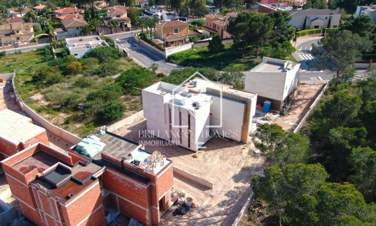 New Build - Detached chalet - Benidorm