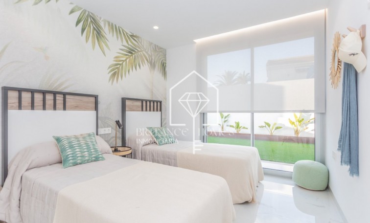 Obra nueva - Villas - Torrevieja - 03186