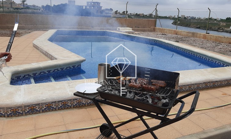 Obra nueva - Villas - La Manga del Mar Menor - 30380