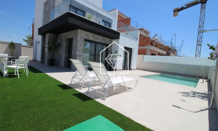 Obra nueva - Villas - Pilar de la Horadada - 03190
