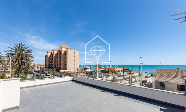 Obra nueva - Villas - Torrevieja - 03188