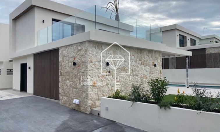 Obra nueva - Villas - Orihuela - 03189