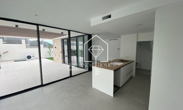 Obra nueva - Villas - Orihuela - 03189