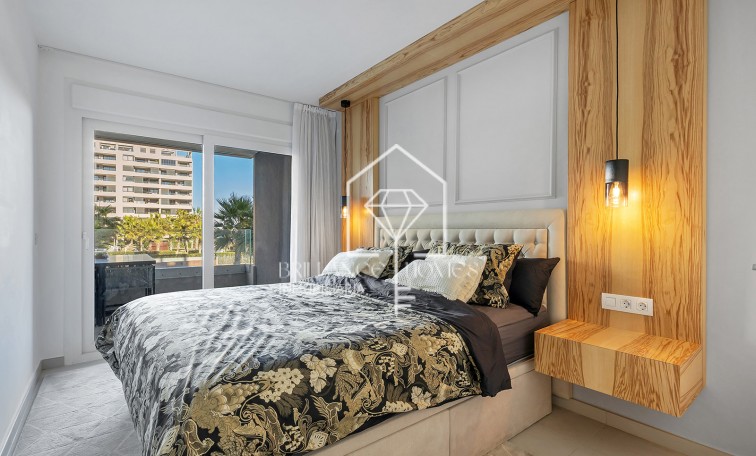 Revente - Apartment - Torrevieja - Punta Prima