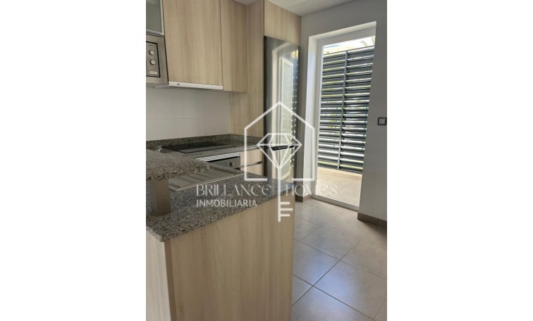 Segunda mano - Apartamento / piso - Los Arenales del Sol - Arenales