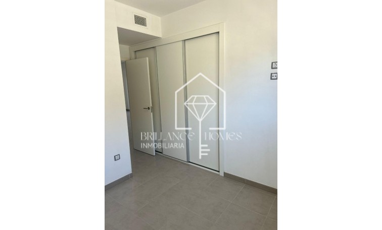 Segunda mano - Apartamento / piso - Los Arenales del Sol - Arenales