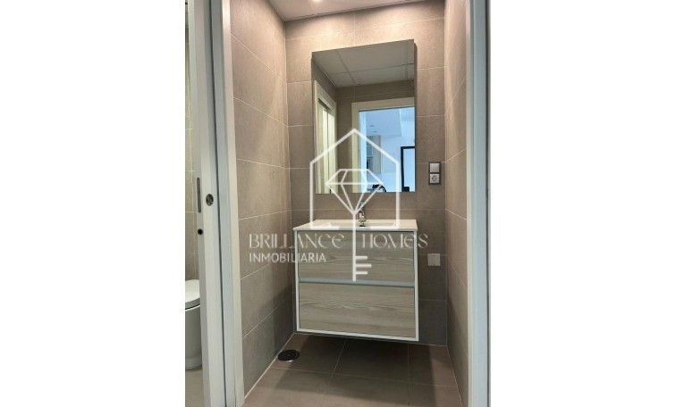 Segunda mano - Apartamento / piso - Los Arenales del Sol - Arenales