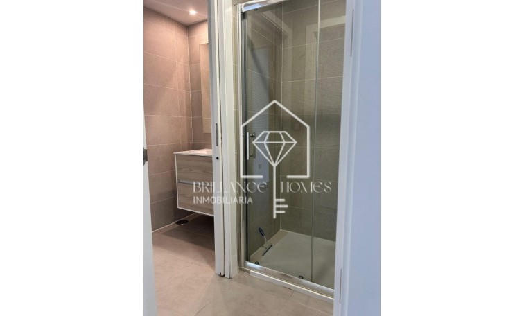 Segunda mano - Apartamento / piso - Los Arenales del Sol - Arenales