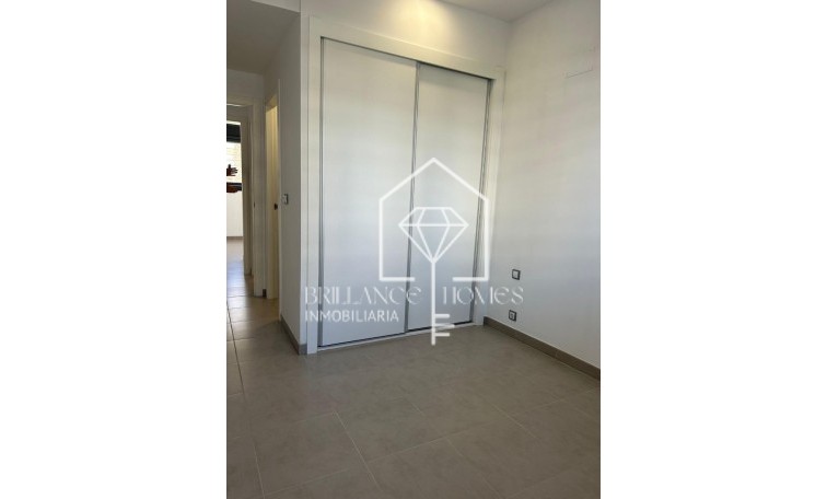 Segunda mano - Apartamento / piso - Los Arenales del Sol - Arenales