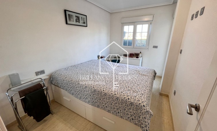 Segunda mano - Apartment flat - Guardamar del Segura - El Raso