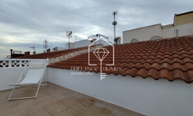 Resale - Townhouse - La Siesta