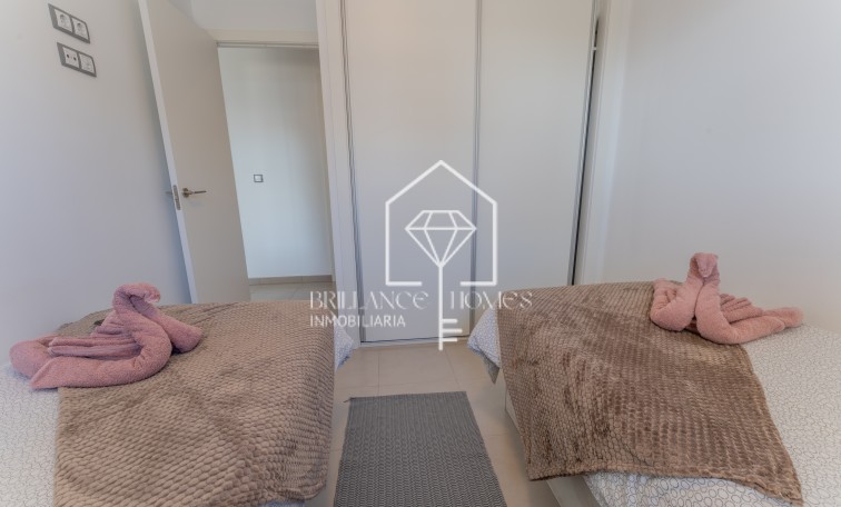 Resale - Wohnung - Los Arenales del Sol - Arenales