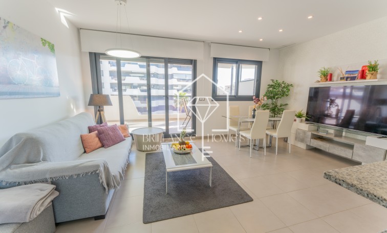 Resale - Wohnung - Los Arenales del Sol - Arenales