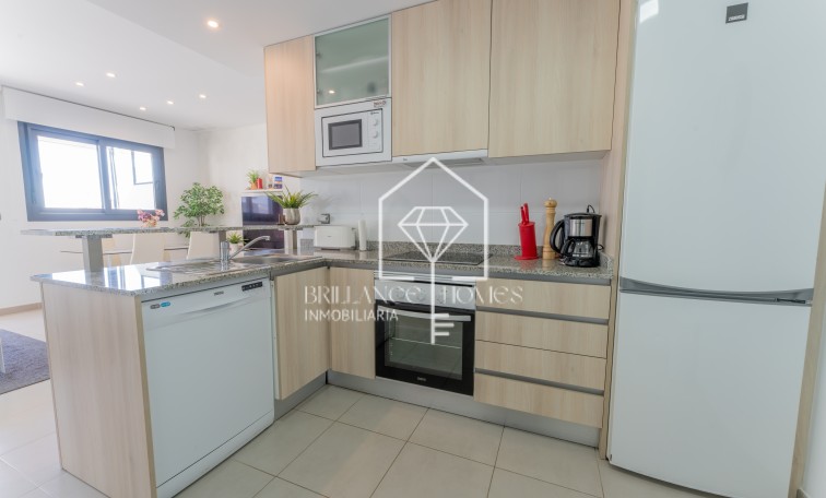 Resale - Wohnung - Los Arenales del Sol - Arenales