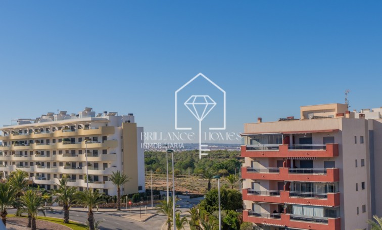 Resale - Wohnung - Los Arenales del Sol - Arenales