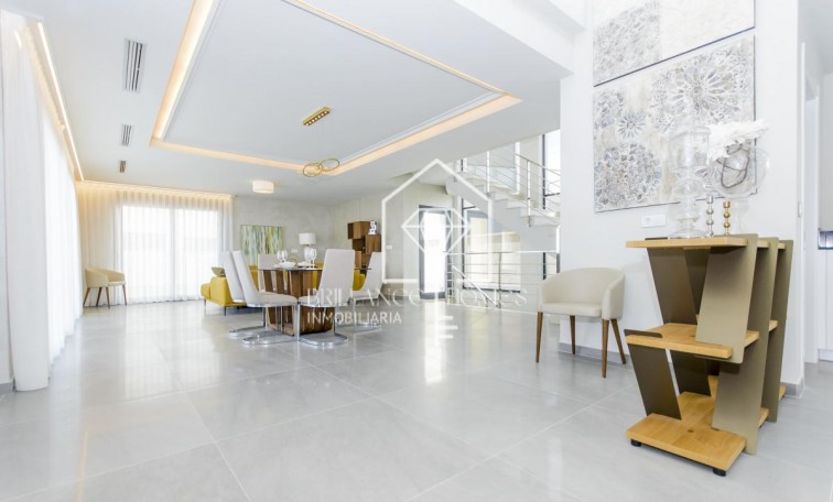 Nouvelle construction - Villas - San Miguel de Salinas - 03193