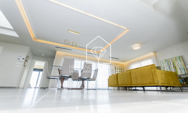 Nouvelle construction - Villas - San Miguel de Salinas - 03193