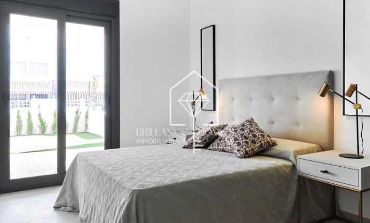 Nowa konstrukcja - Bungalows - Torrevieja - 03185