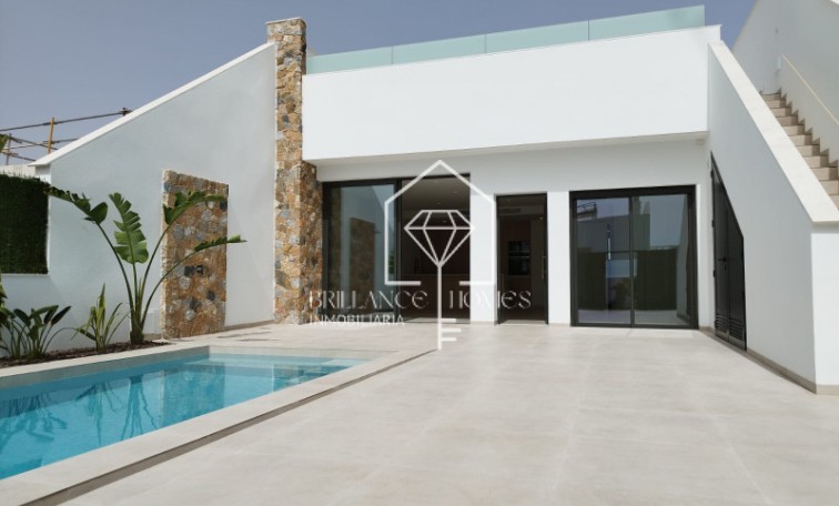 Nowa konstrukcja - Detached chalet - Los Alcázares  - 30710