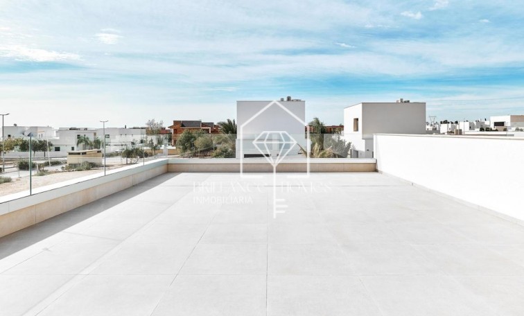 Nouvelle construction - Detached chalet - Los Montesinos - 03187