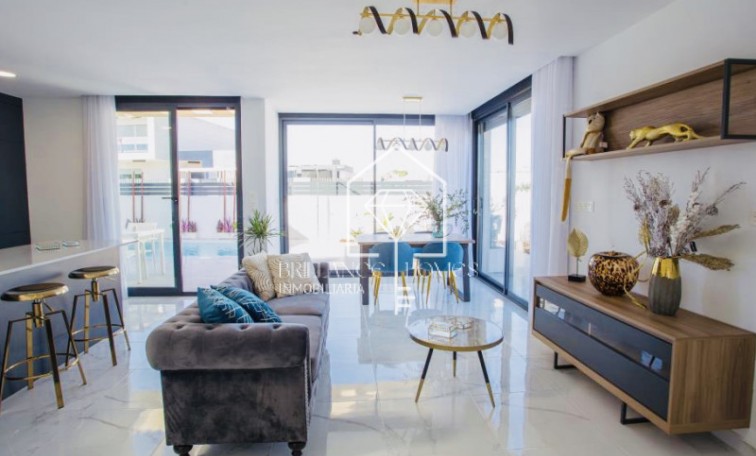 New Build - Detached chalet - Los Montesinos - 03187