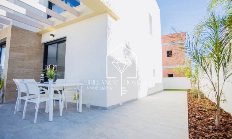 New Build - Detached chalet - Los Montesinos - 03187