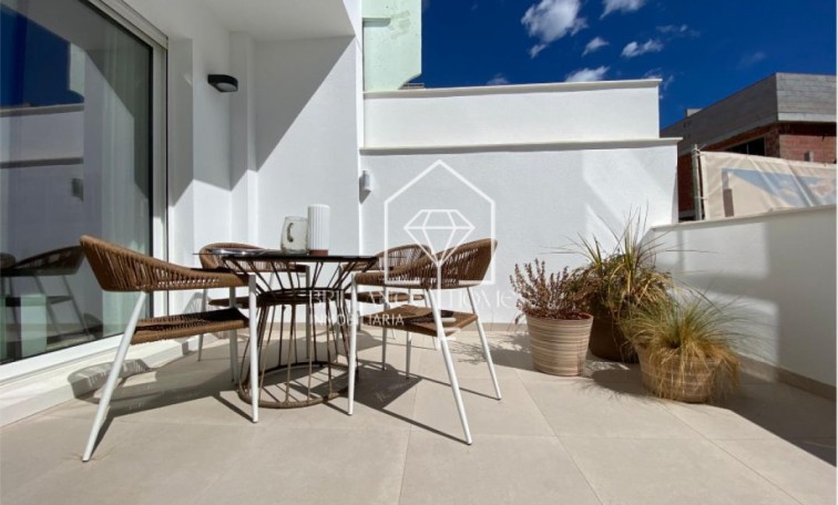 Nouvelle construction - Ground floors - Pilar de la Horadada - 03190