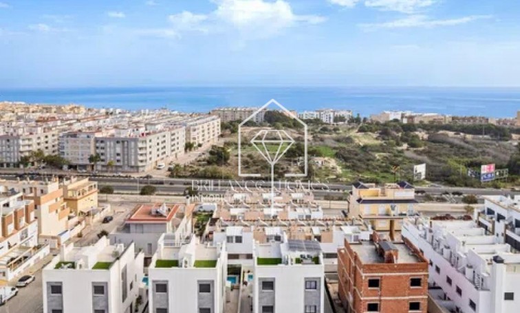 Nouvelle construction - Terraced houses - Guardamar del Segura