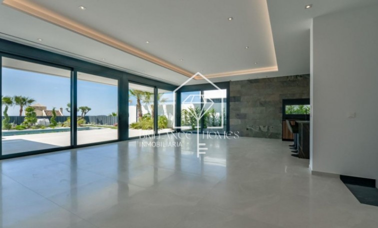 New Build - Detached chalet - Finestrat