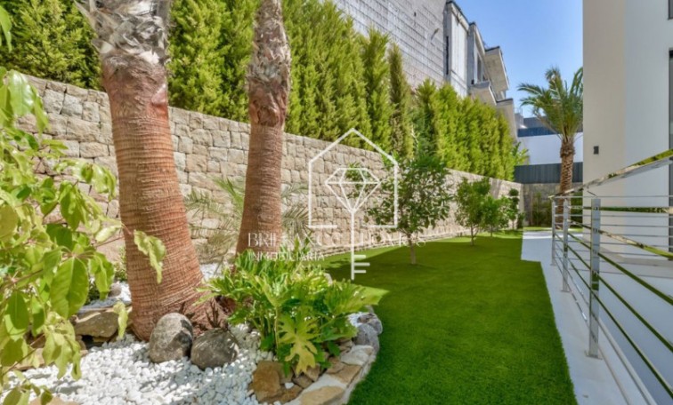 New Build - Detached chalet - Finestrat