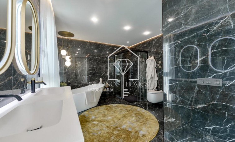 New Build - Detached chalet - Finestrat